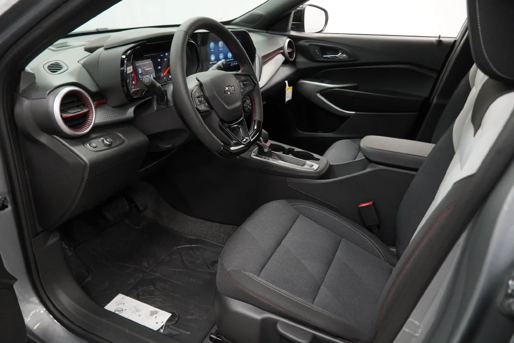 New 2026 Sterling Gray Metallic Chevrolet 1RS image 20