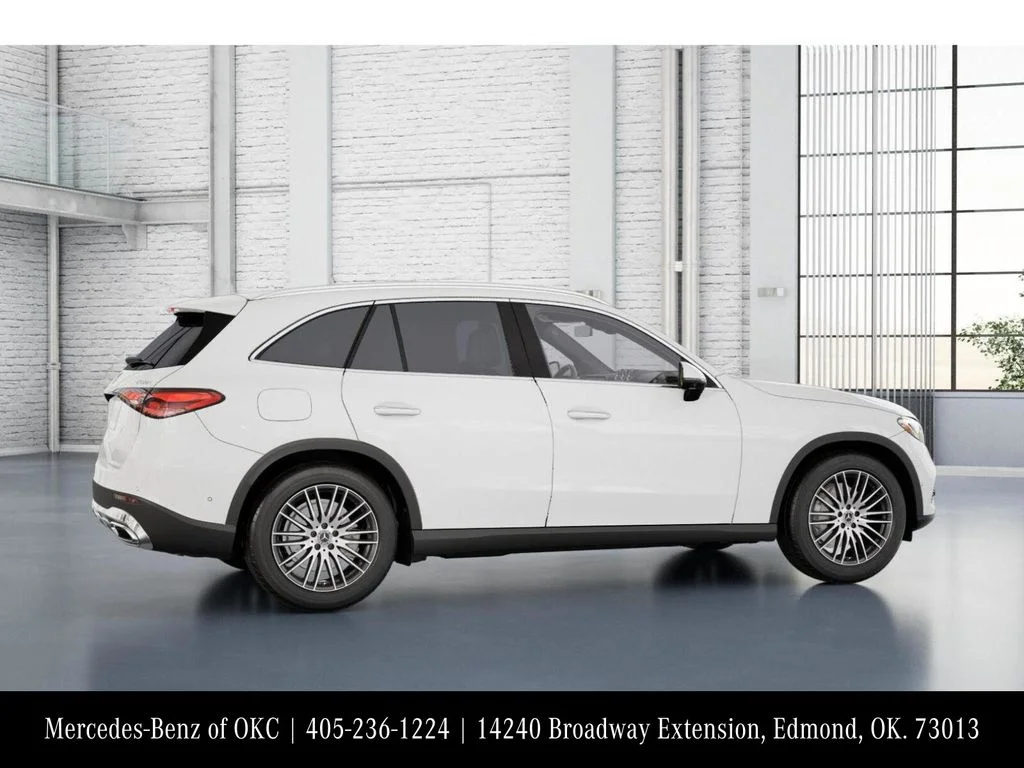 Used 2026 Polar White Mercedes-Benz GLC 300 image 18