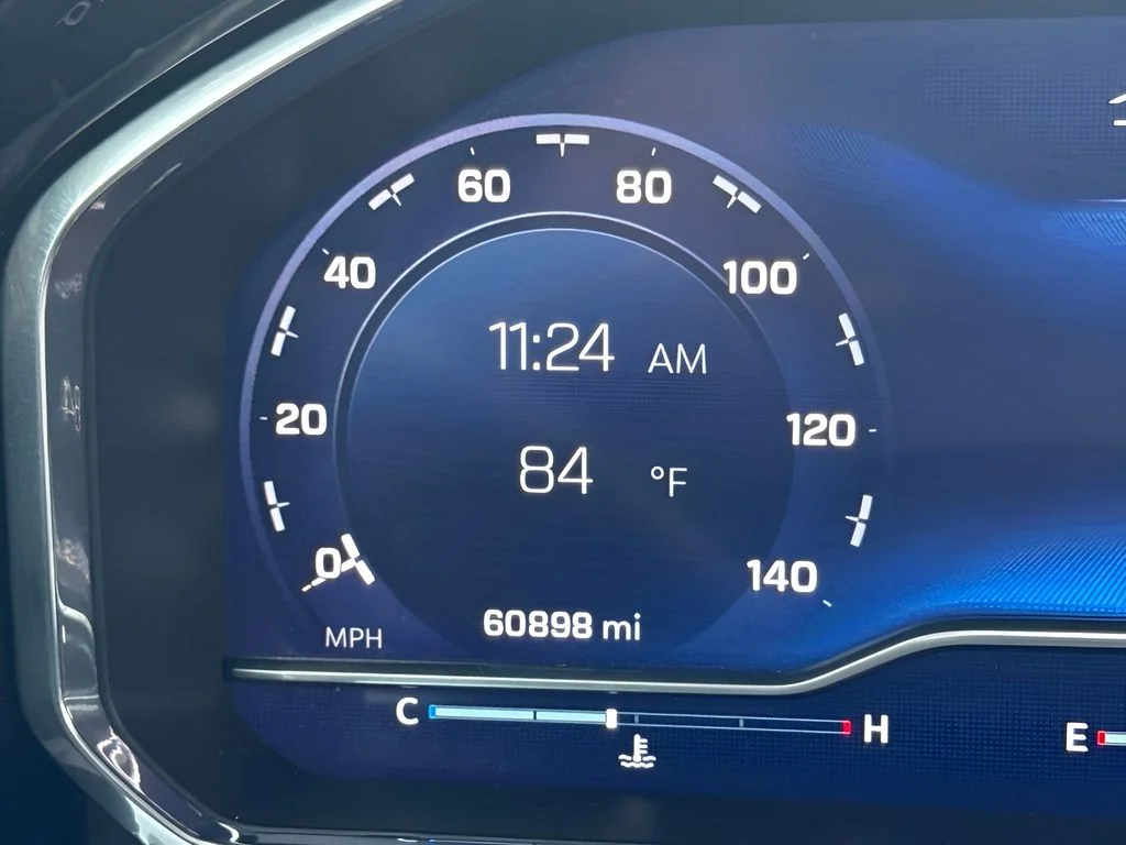 Used 2022 Blue Chevrolet ZR2 image 26