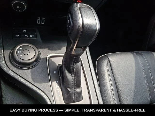 Used 2021 Black Ford Lariat image 16