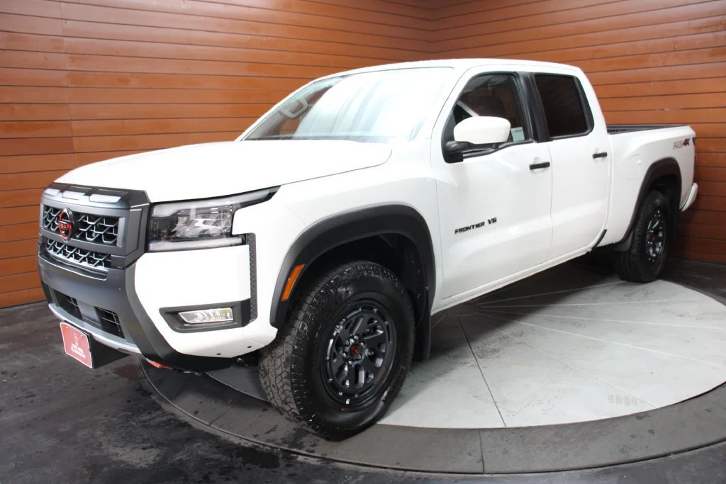 New 2027 Glacier White Nissan Crew Cab PRO-4X® Long Bed image 23