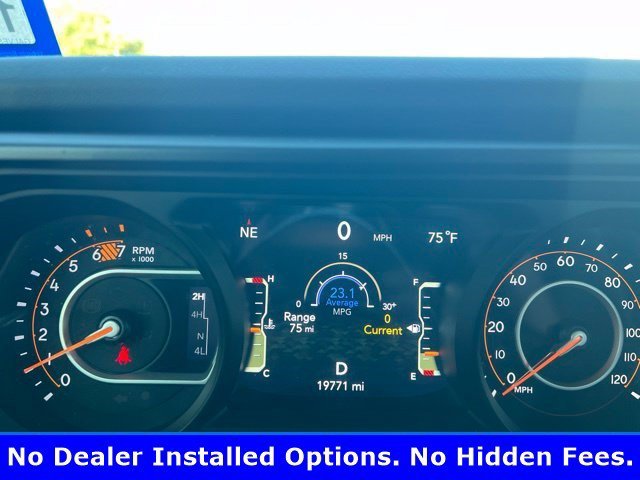 Used 2025 Fathom Blue Pearlcoat Jeep Sahara image 9