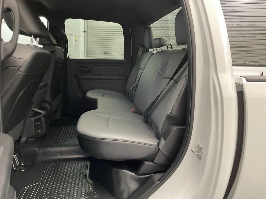 New 2026 Bright White Clearcoat RAM Tradesman image 16