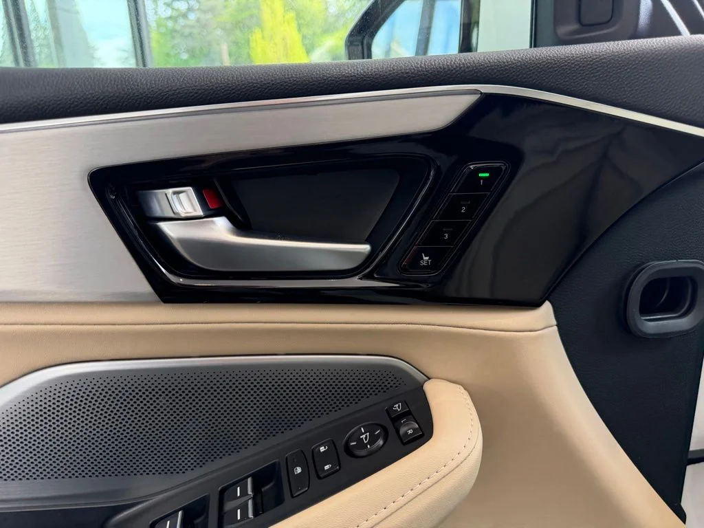 New 2026 Platinum White Pearl Acura Technology Package image 12