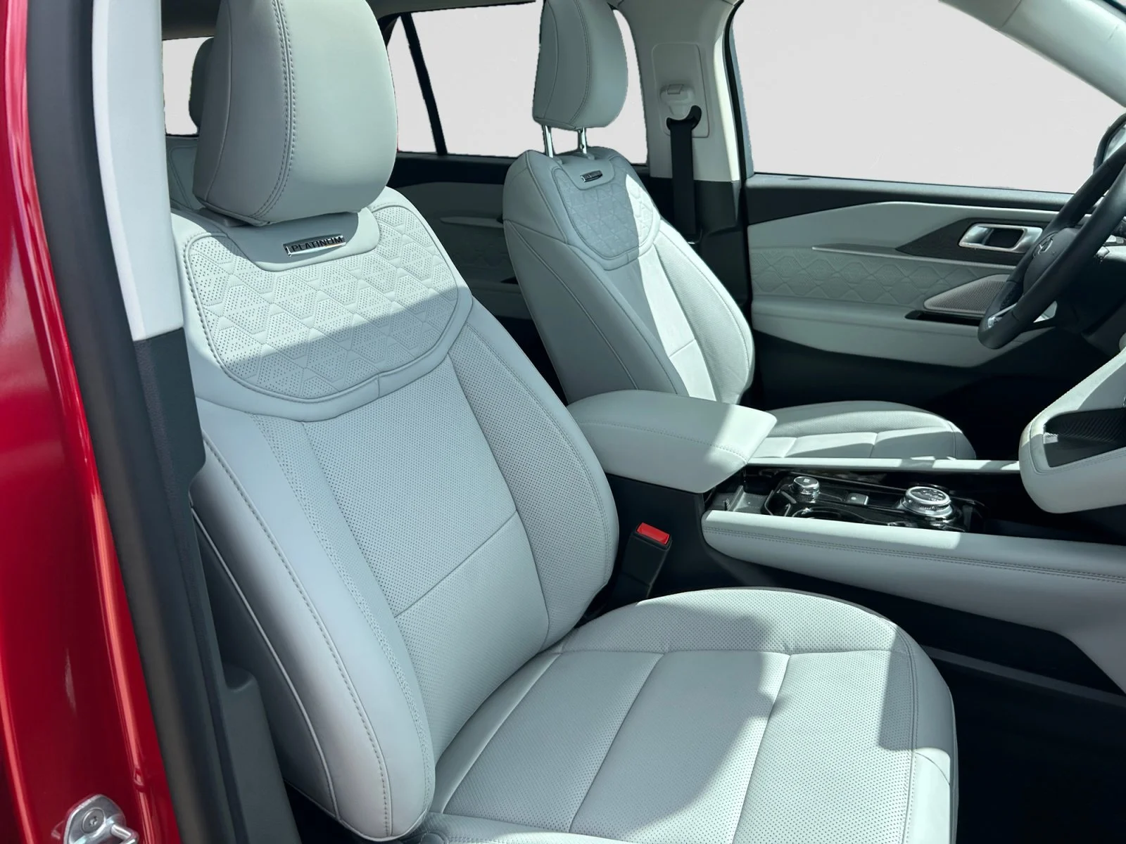New 2026 Rapid Red Metallic Tinted Clearcoat Ford Platinum image 12