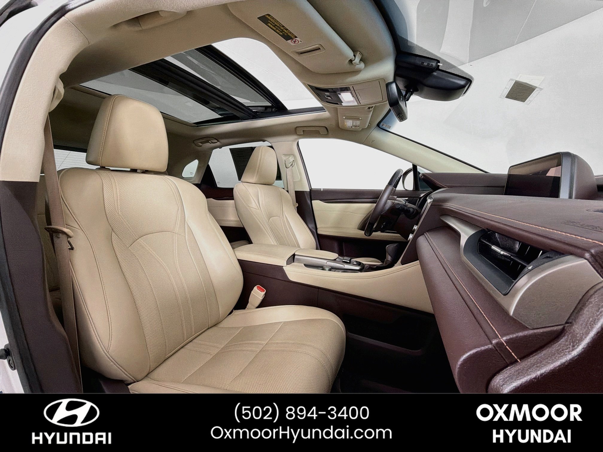 Used 2017 Eminent White Pearl Lexus Base image 29