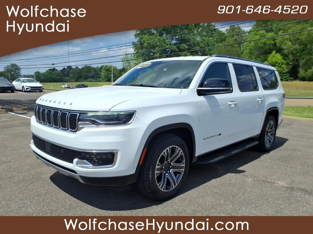 2024 Jeep Wagoneer L's photo