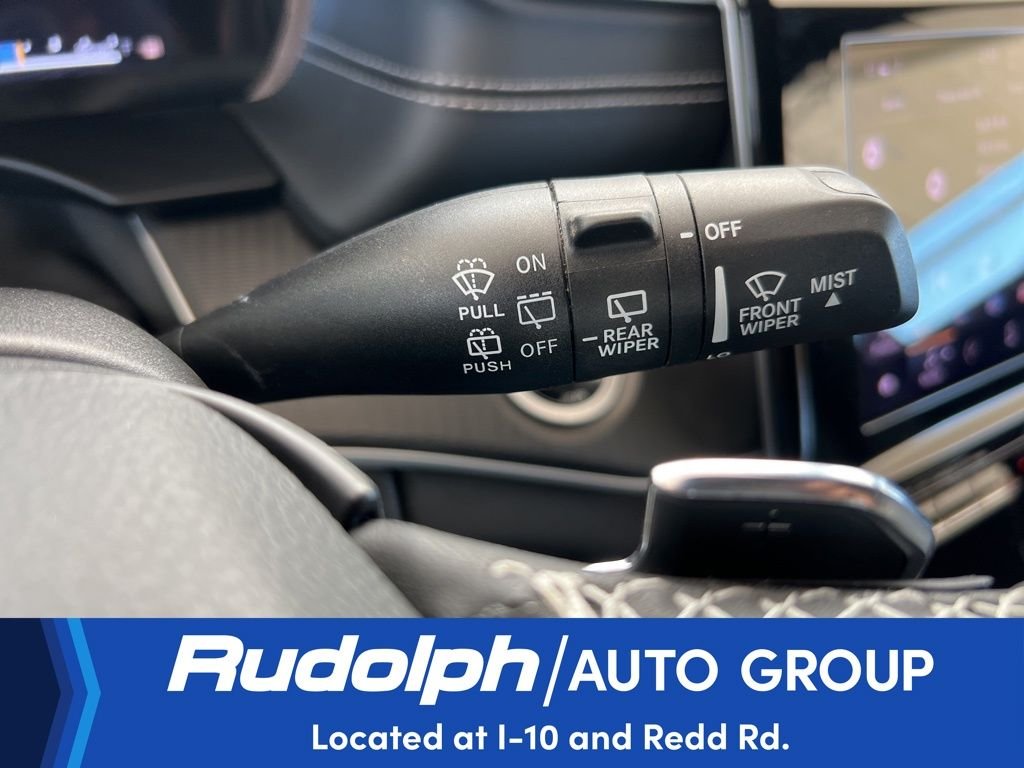 Used 2025 Silver Jeep Altitude image 42