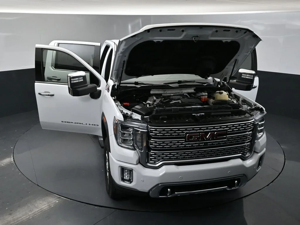 Certified Used 2020 White GMC Denali image 42