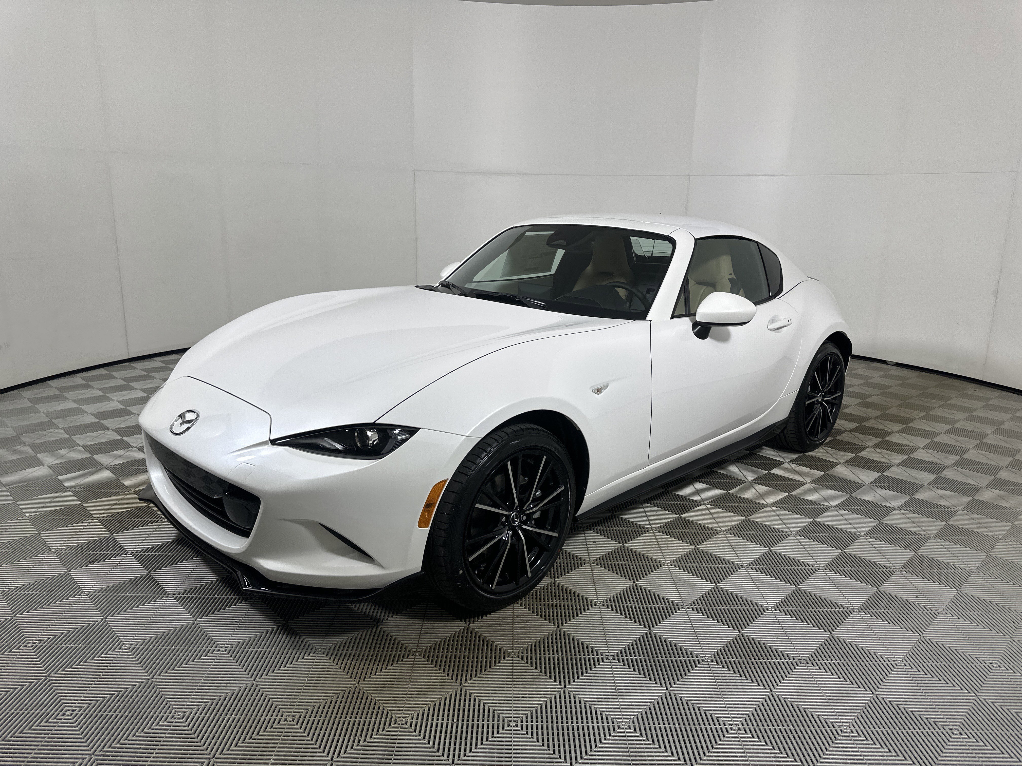 New 2026 Snowflake White Pearl Mazda Grand Touring image 3