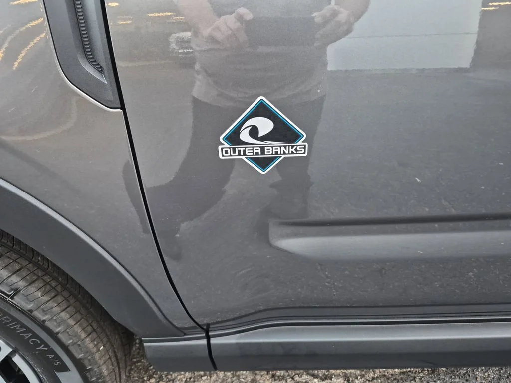 New 2025 Carbonized Gray Metallic Ford Outer Banks® image 7