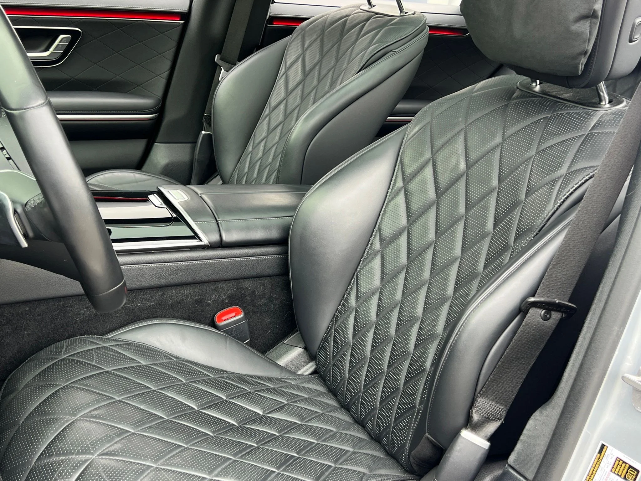 Used 2023 Silver Mercedes-Benz S 500 image 25