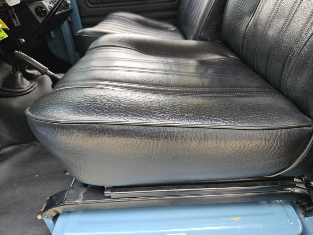 Used 1991 Blue Toyota OJ55 image 14