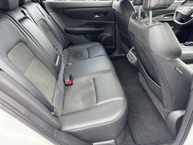 Used 2024 White Nissan ENGAGE+ e-4ORCE image 25