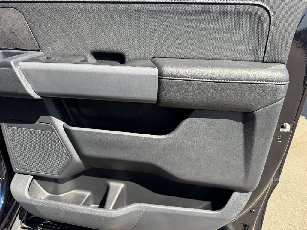 New 2026 Antimatter Blue Metallic Ford XLT image 12