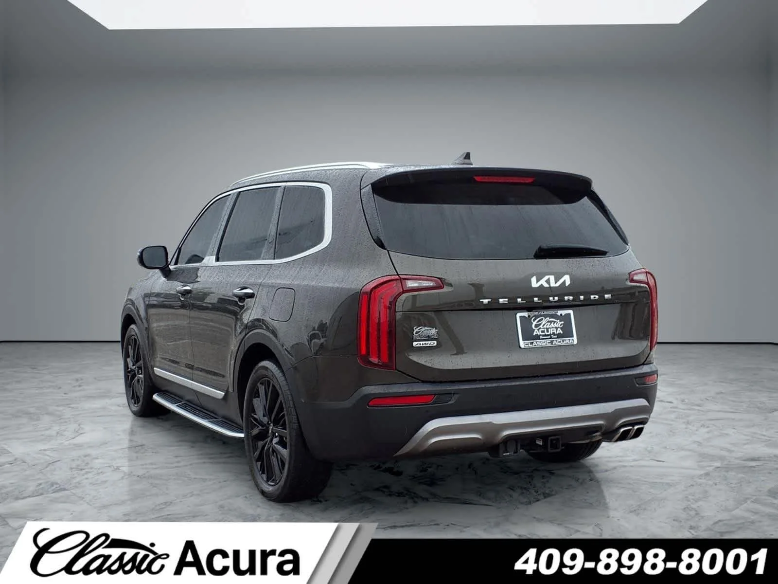 Used 2022 Dark Moss Kia SX image 5