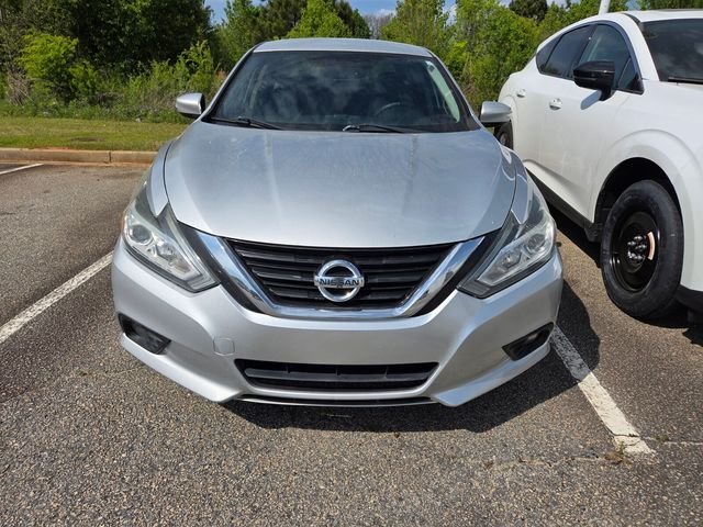 Used 2018 Nissan Altima SL with VIN 1N4AL3AP9JC177273 for sale in Warner Robins, GA