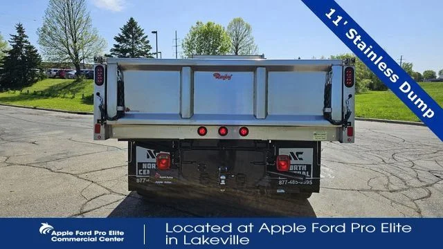 New 2026 Oxford White Ford XL image 4