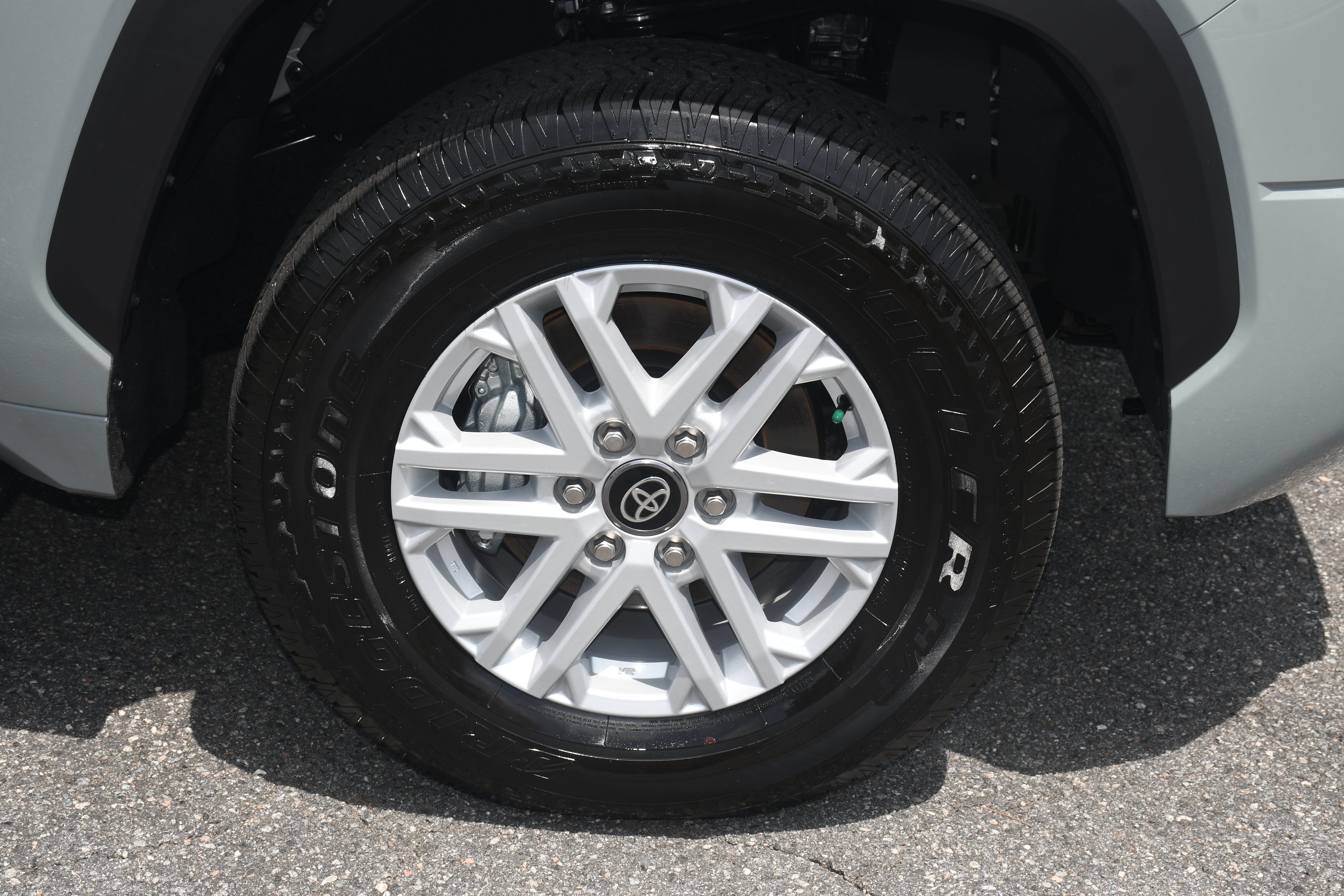 Used 2026  Toyota SR5 image 21