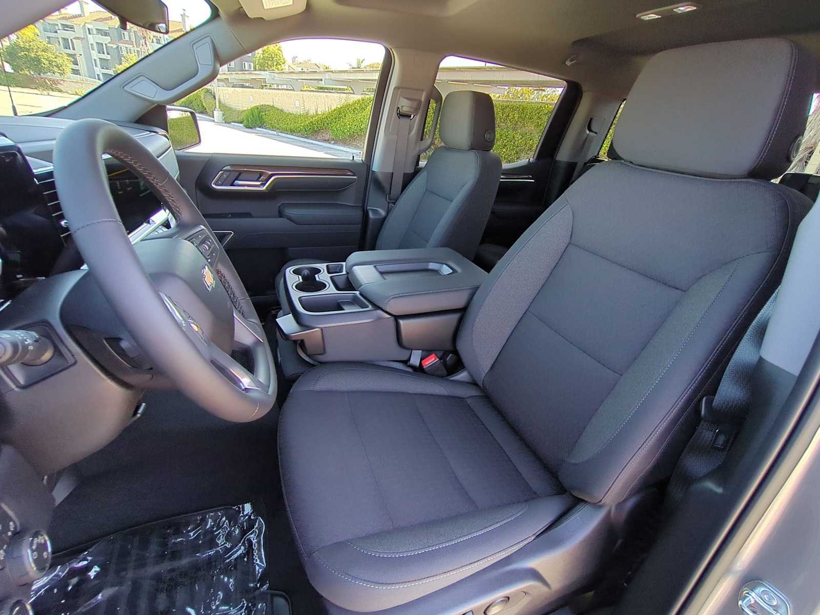 2026 Chevrolet Silverado 1500 LT - Photo 23