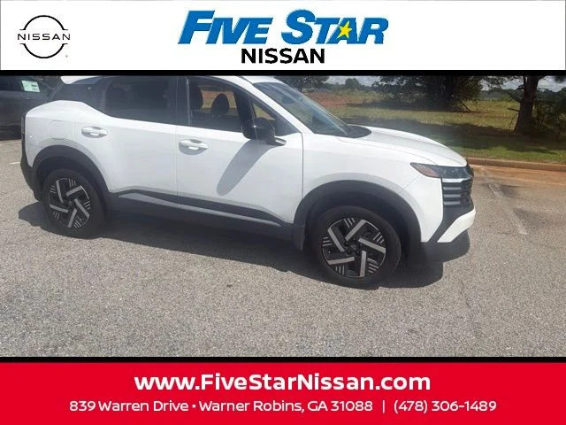 Used 2026 White Nissan SV image 5