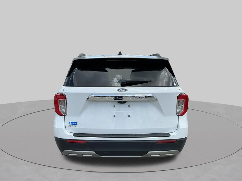 Used 2023 White Ford XLT image 8