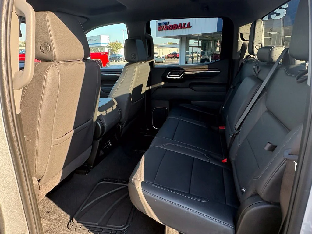 Used 2025 Sterling Metallic GMC SLT image 22