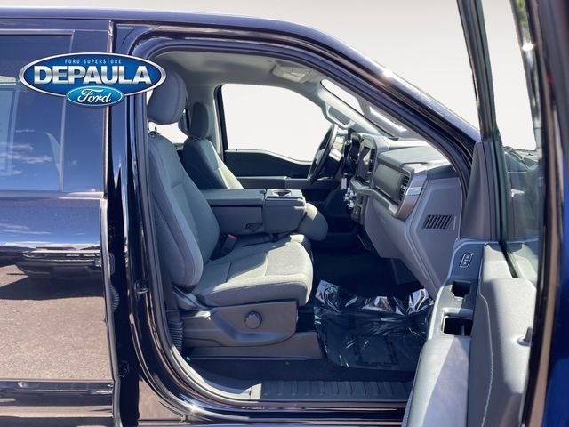 Used 2025 Black Metallic Ford XLT image 19