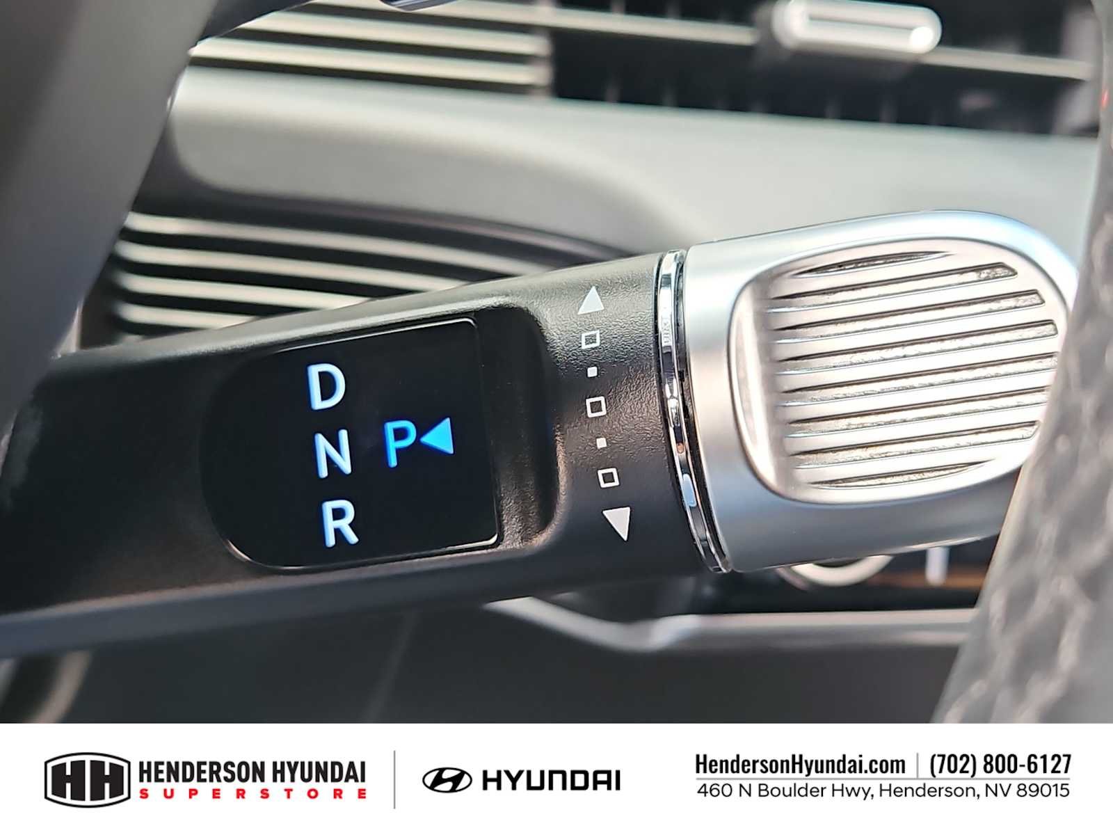 Used 2024 Atlas White Hyundai SEL image 32