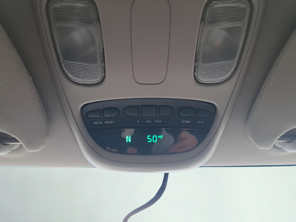 Used 2004 Blue Dodge SLT image 29