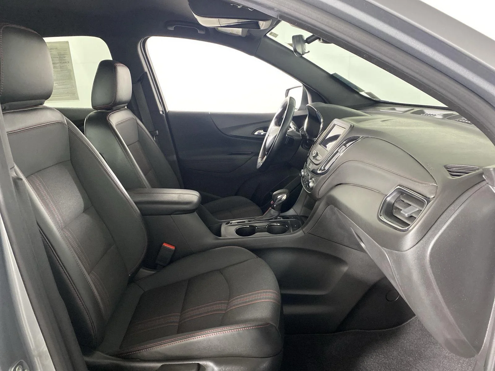 Used 2023 Sterling Gray Metallic Chevrolet RS image 27