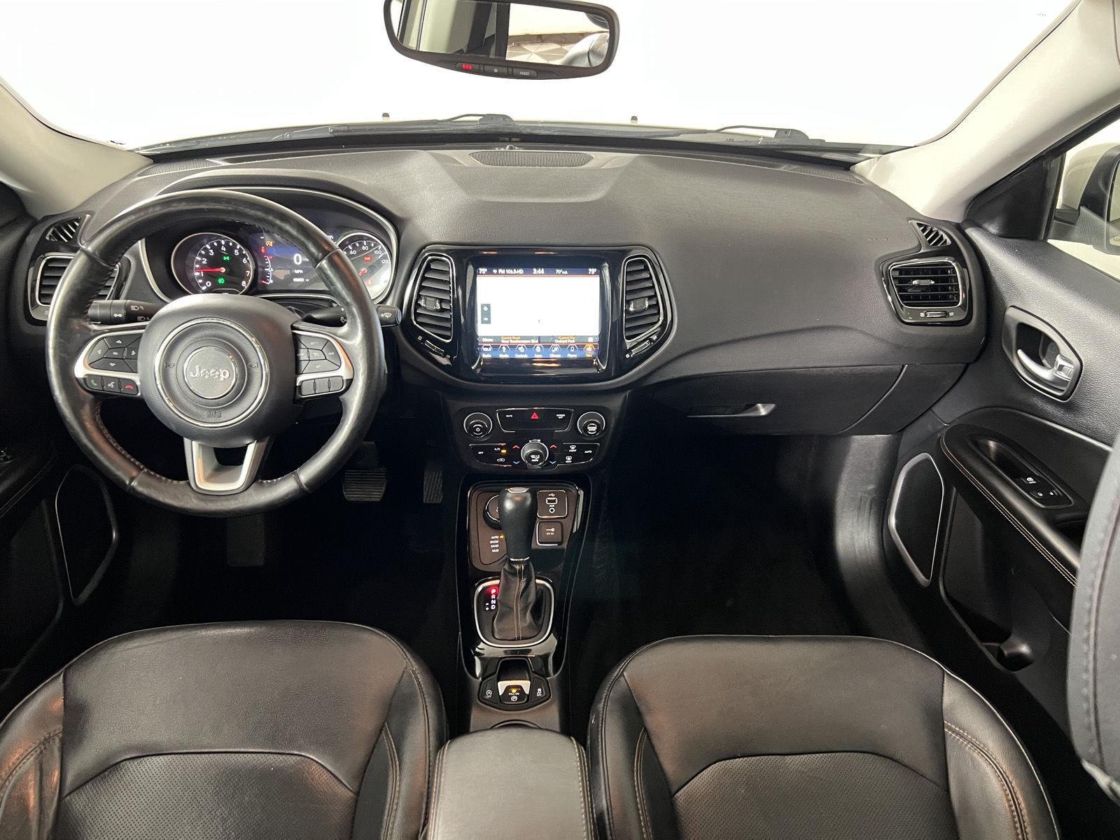 Used 2019 Pearl White Tri-Coat Jeep Limited image 23