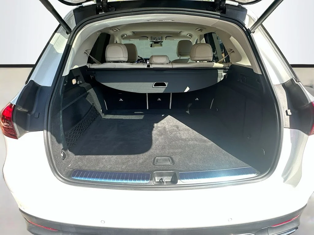Used 2024 White Mercedes-Benz GLE 350 image 28