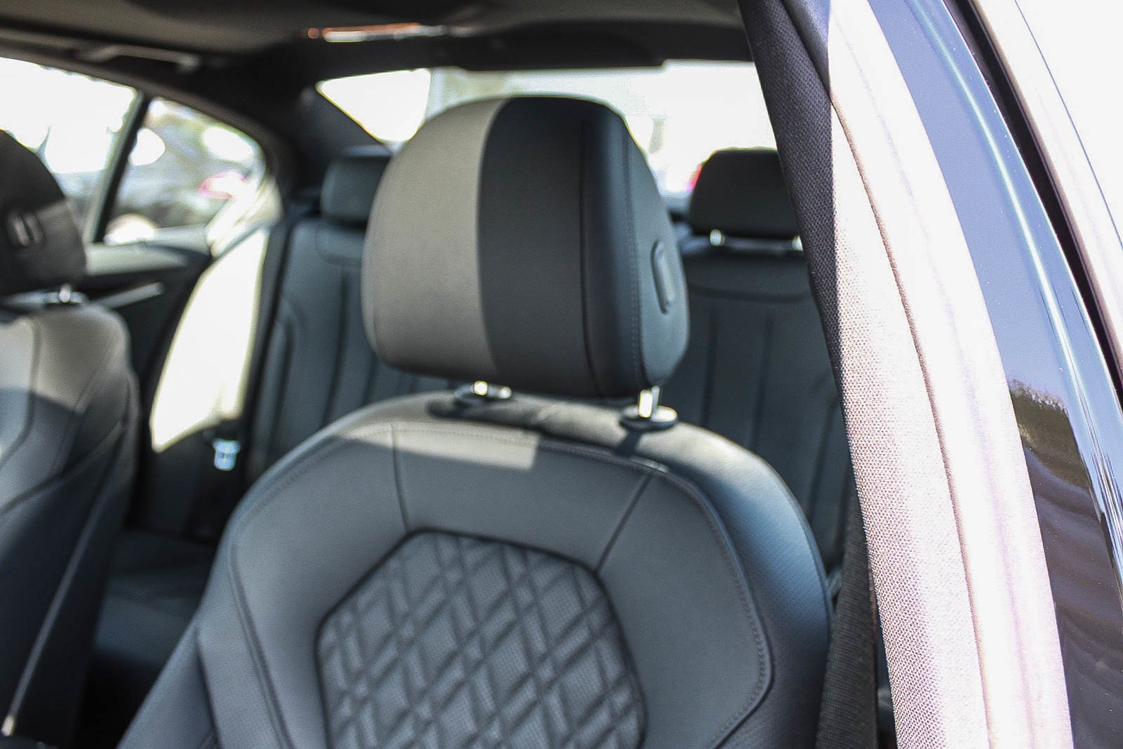 Used 2023 Jet Black BMW 530i image 26