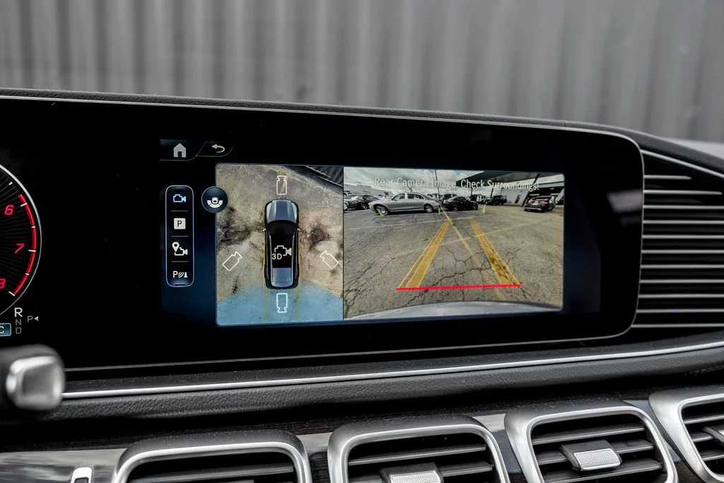 New 2026 Selenite Grey Metallic Mercedes-Benz GLS 450 image 15