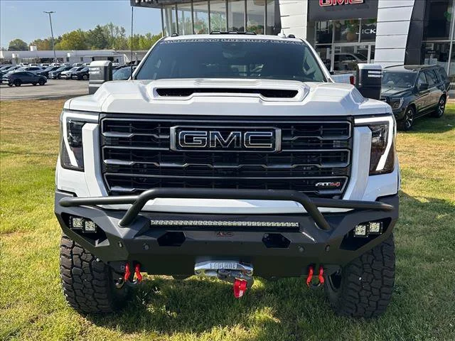 2026 GMC Sierra 2500HD AT4 - Photo 4