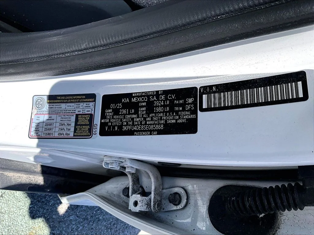 Used 2025 White Kia EX image 36