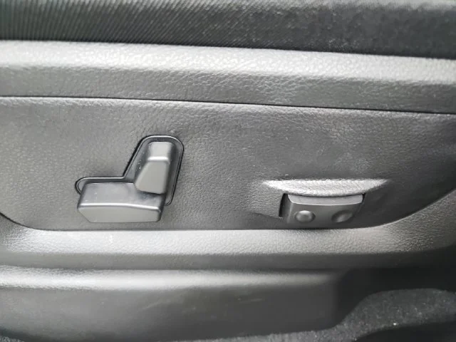 New 2026 Silver Ram Laramie image 21