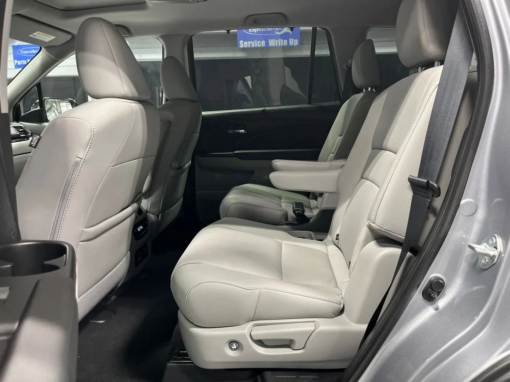 2021 Honda Pilot Touring - Photo 34