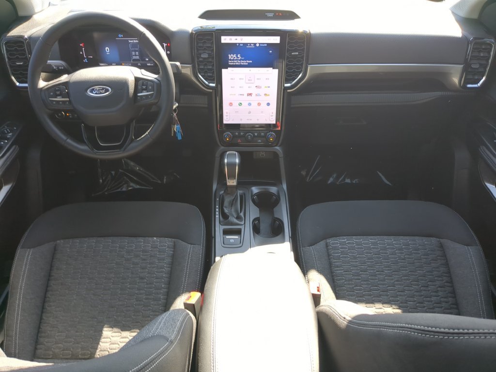 Used 2025 White Ford XLT image 13