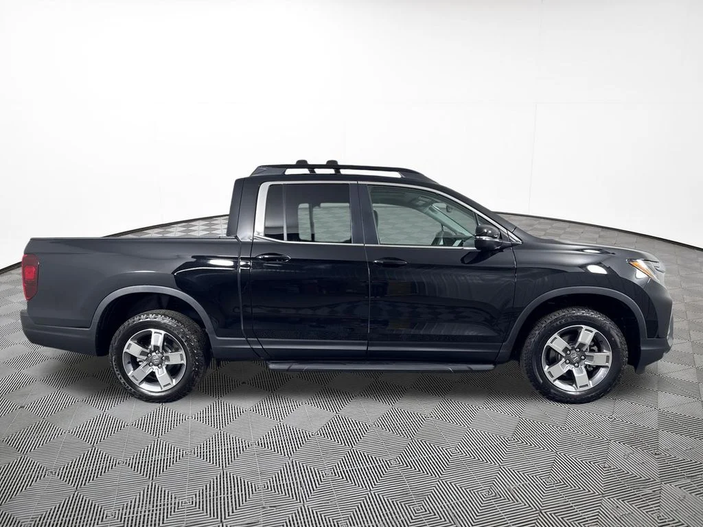 New 2026 Crystal Black Pearl Honda RTL image 5