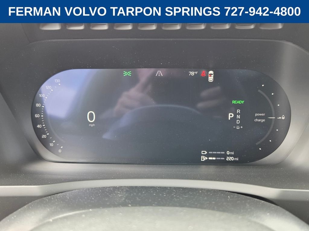 New 2026 Crystal White Volvo Plus image 33