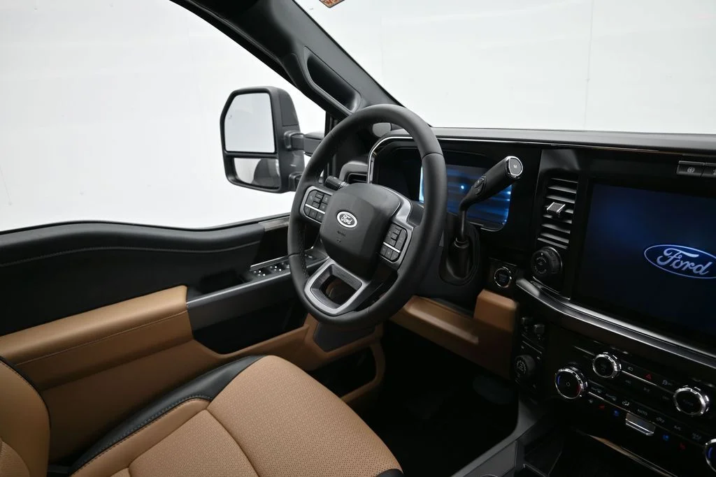 New 2026 Oxford White Ford F-250® Lariat® image 16