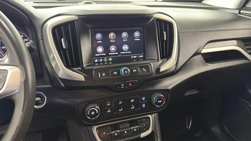 Used 2023 Summit White GMC SLE image 20