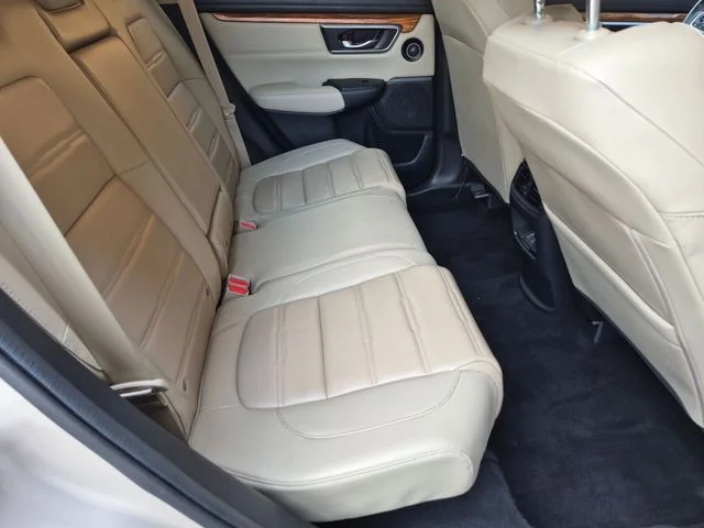Used 2018  Honda EX-L image 26