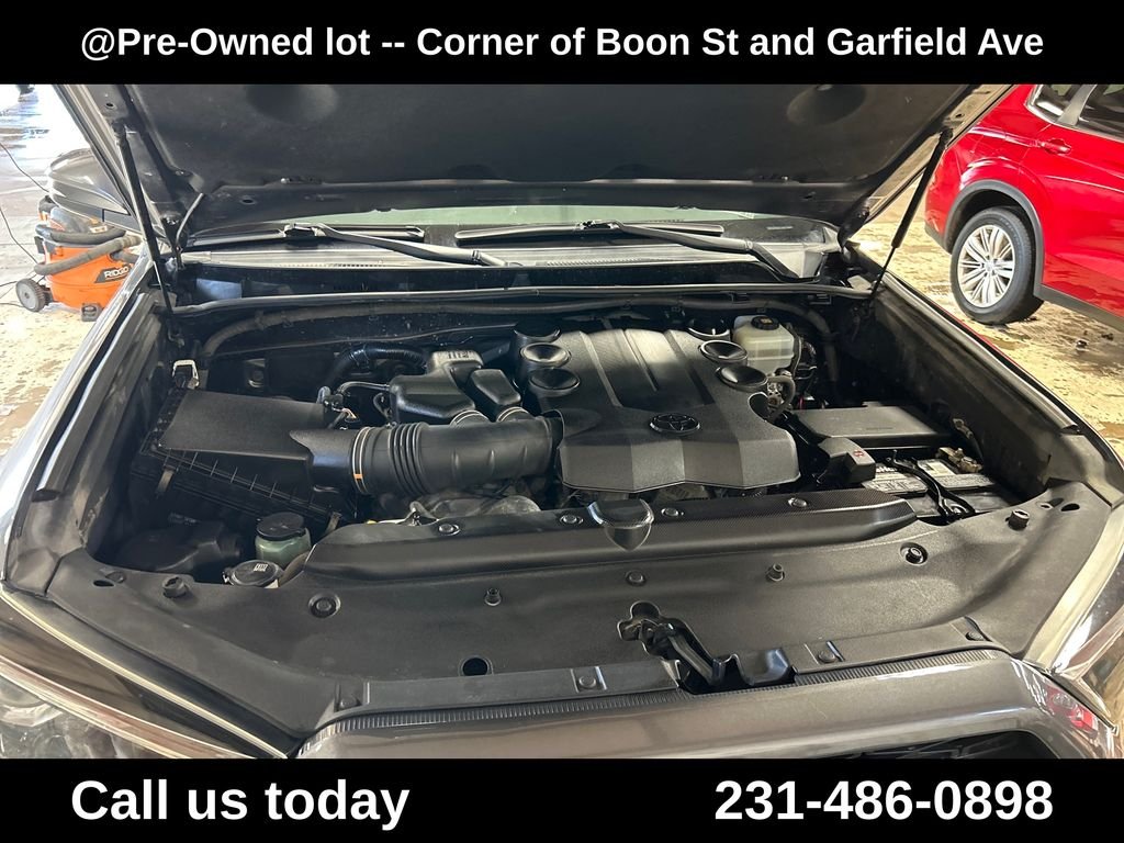 Used 2018 Gray Toyota SR5 Premium image 3