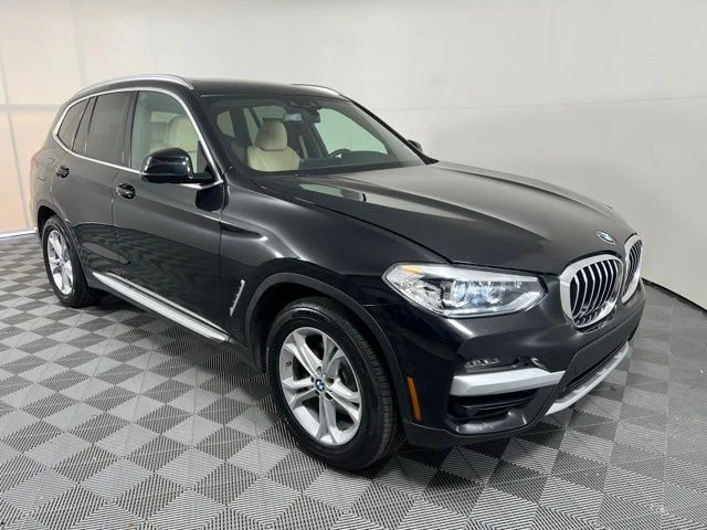 2020 BMW X3 sDrive30i's photo