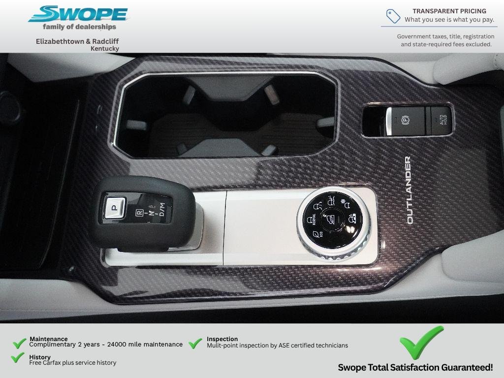2025 Mitsubishi Outlander SE - Photo 30