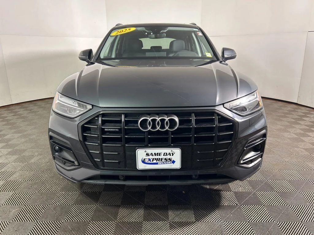 Used 2025 Manhattan Gray Metallic Audi 40 Premium image 13