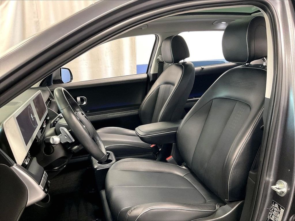 Used 2022 Gray Hyundai Limited image 10